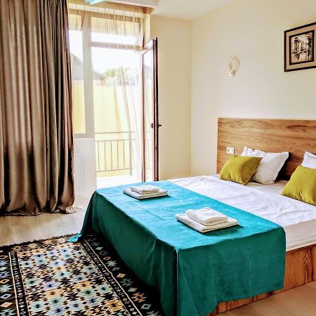 Hotel 5 Rooms Tbilisi ภายนอก รูปภาพ