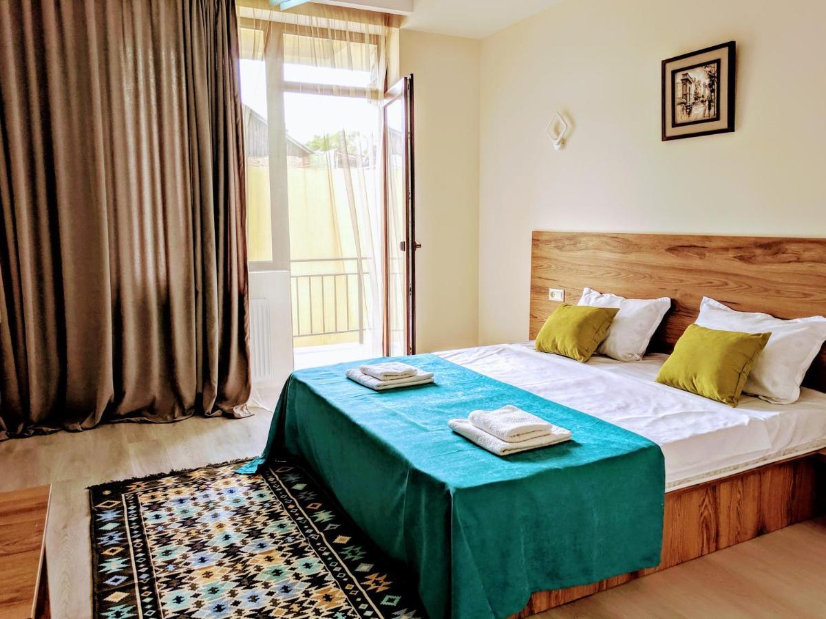 Hotel 5 Rooms Tbilisi ภายนอก รูปภาพ